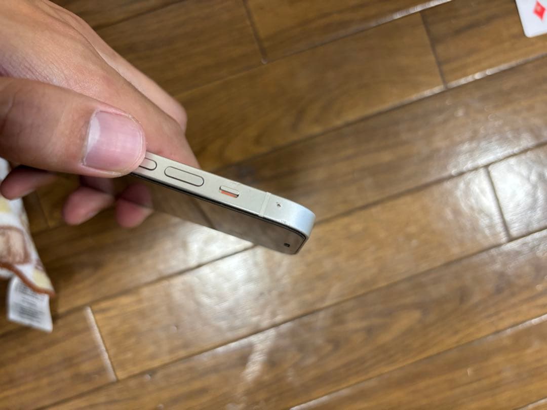 【7/31まで！】 iPhone12 ホワイト　128GB SIMフリー