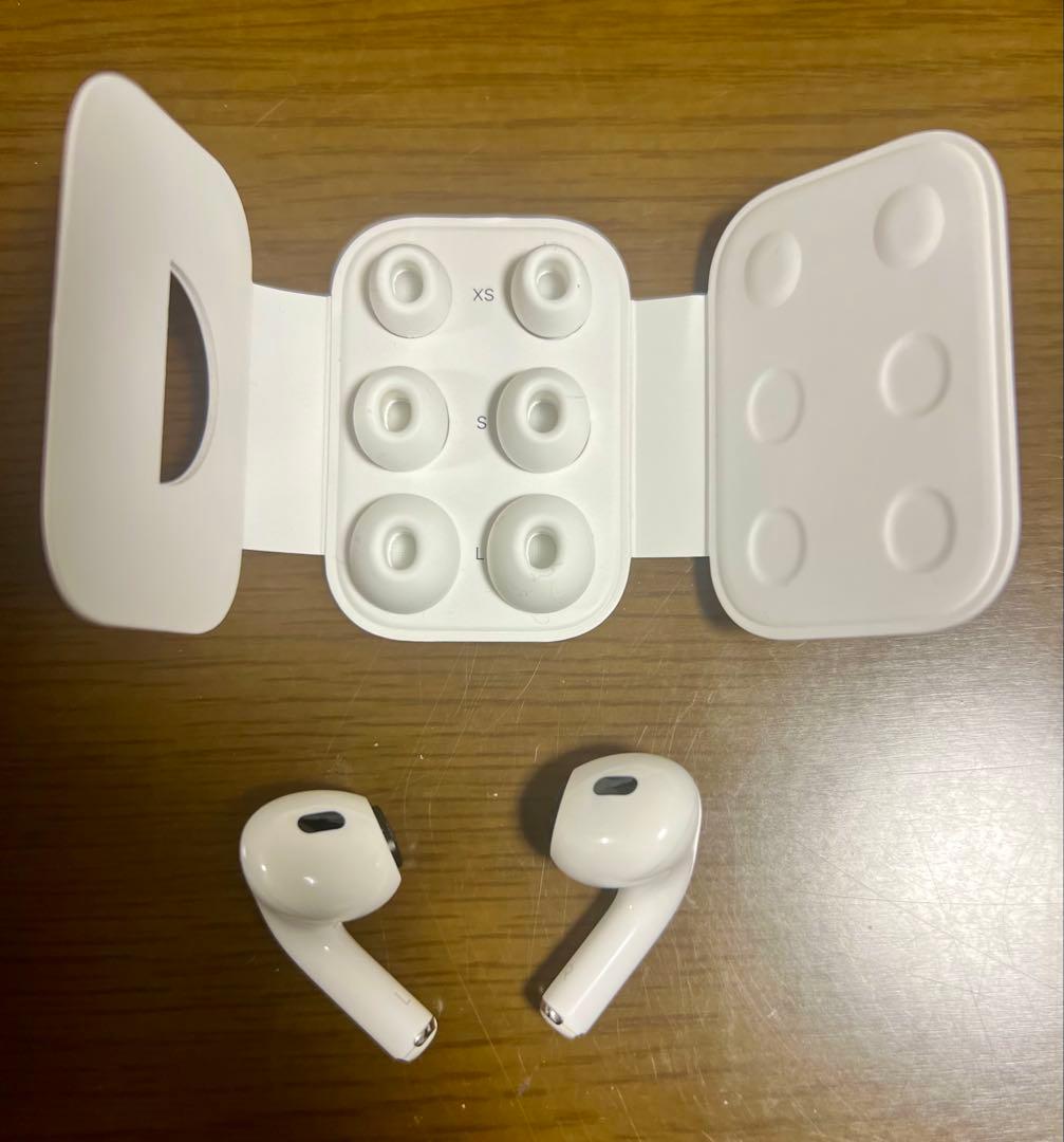 AirPods Pro 2 本体 ホワイト イヤーチップ付き