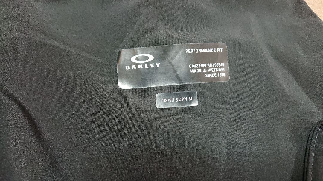 OAKLEY オークリー 女性用 スノーボードウェア 上下セット M