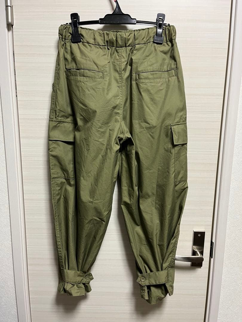 【kao】sironeカーゴパンツ オリーブカラー
