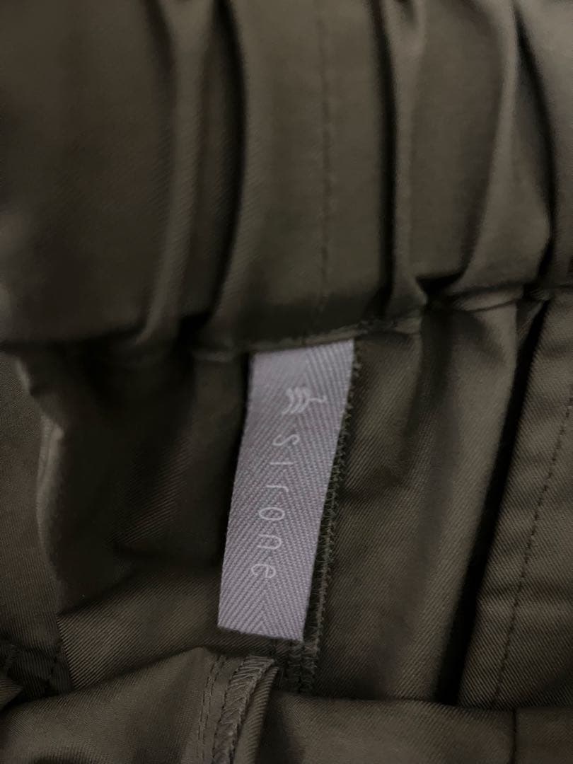 【kao】sironeカーゴパンツ オリーブカラー