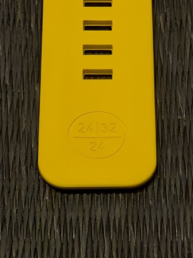 未使用！ベルアンドロス　Bell&Ross　ラバーベルト　イエロー　純正品