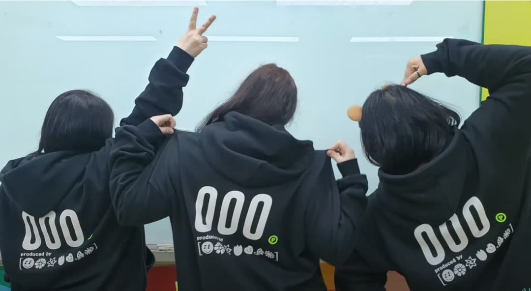 超希少！OnlyOneOf フーディー・フォトブック・CDセット　オンオブ