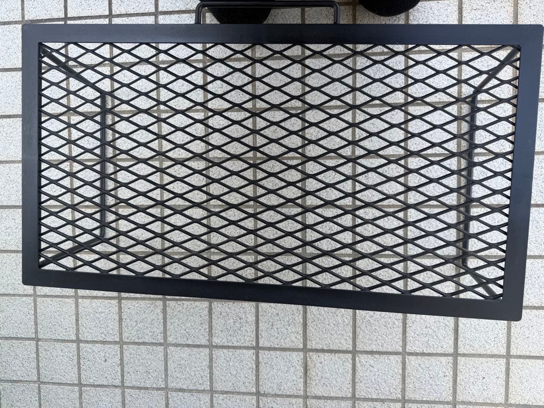 サンゾー工務店　アイアンテーブル