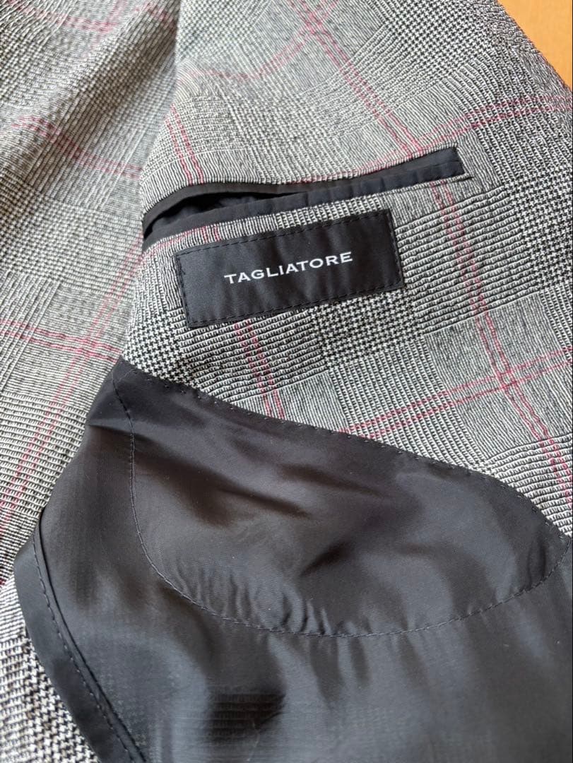 タリアトーレ【新品未使用】春夏スーツセット