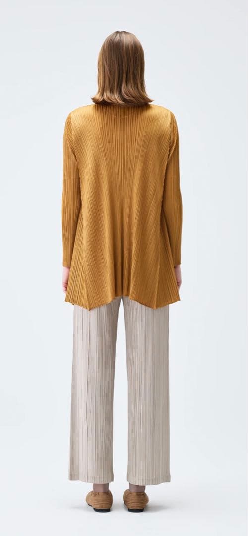 【未使用】PLEATS PLEASE EFFICIENT SQUARE 2