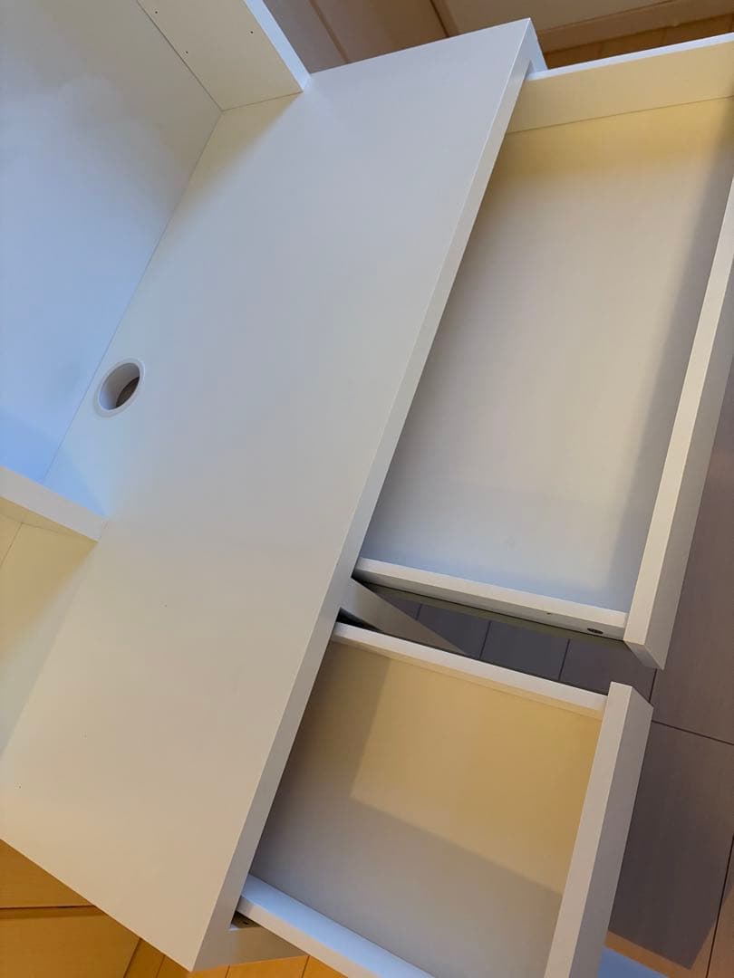 IKEA 勉強机　ホワイトデスク 収納付き