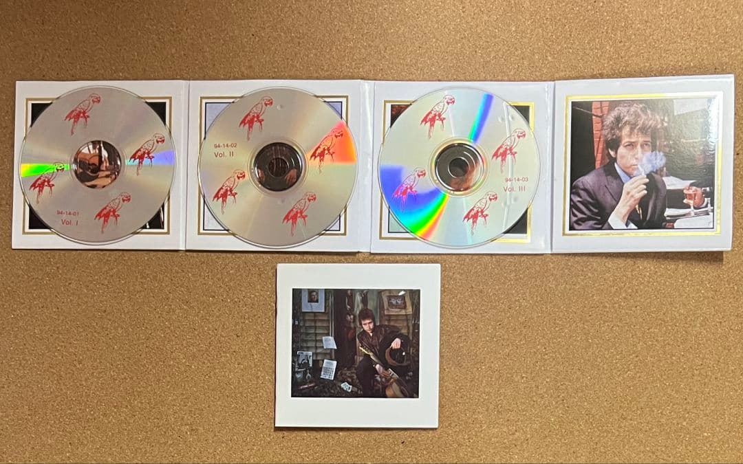 BOB DYLAN　3枚組＋ブックレット