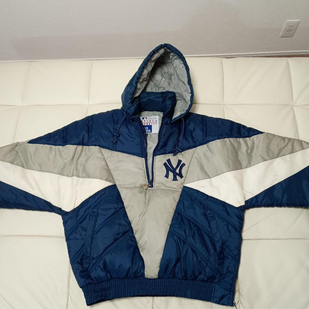 ニューヨーク・ヤンキース フード付きジャケット