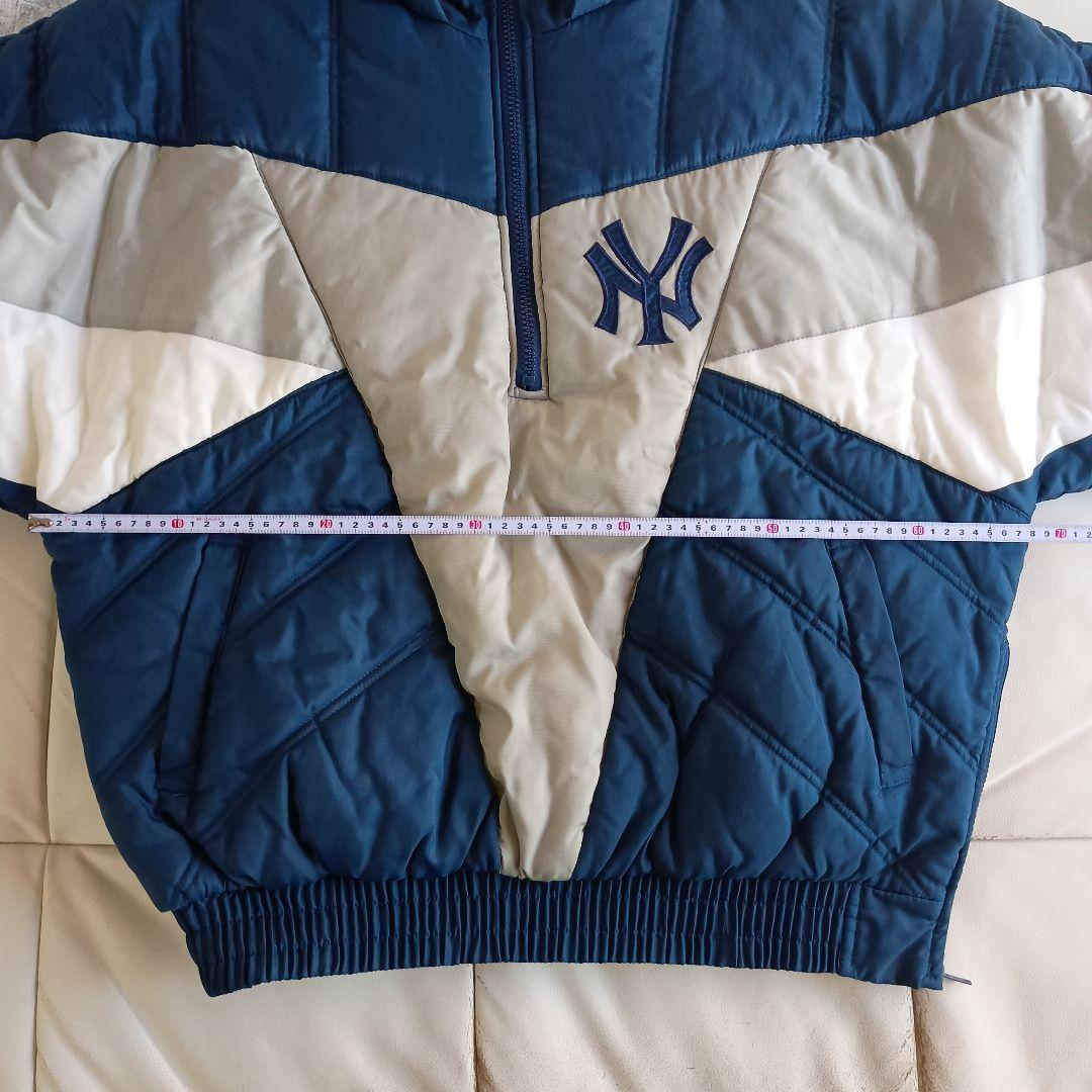 ニューヨーク・ヤンキース フード付きジャケット