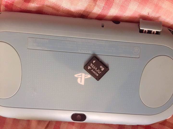 vita2000 メモリーカード、ソフト付き