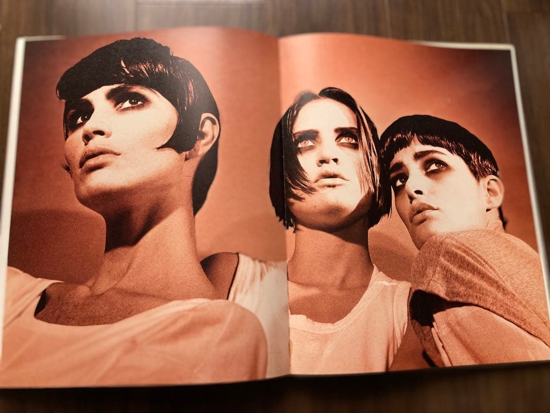 COMME des GARÇONS アートブック