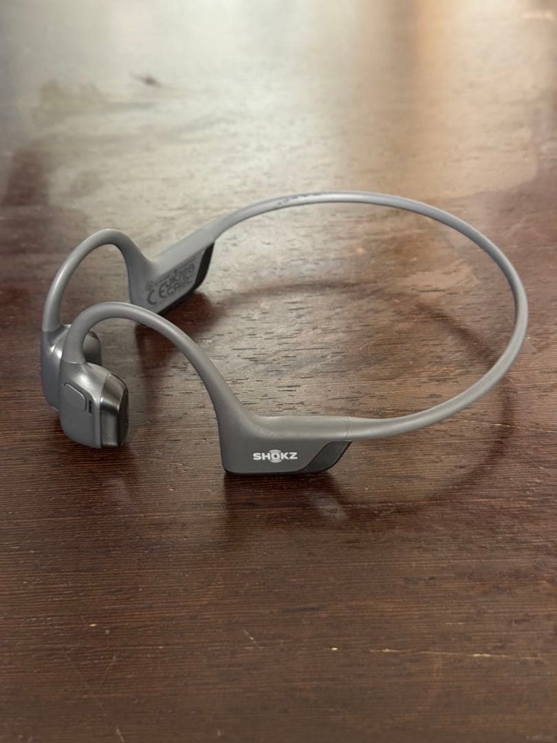 Shokz 骨伝導イヤホン OPENRUN PRO 2 ケース付き