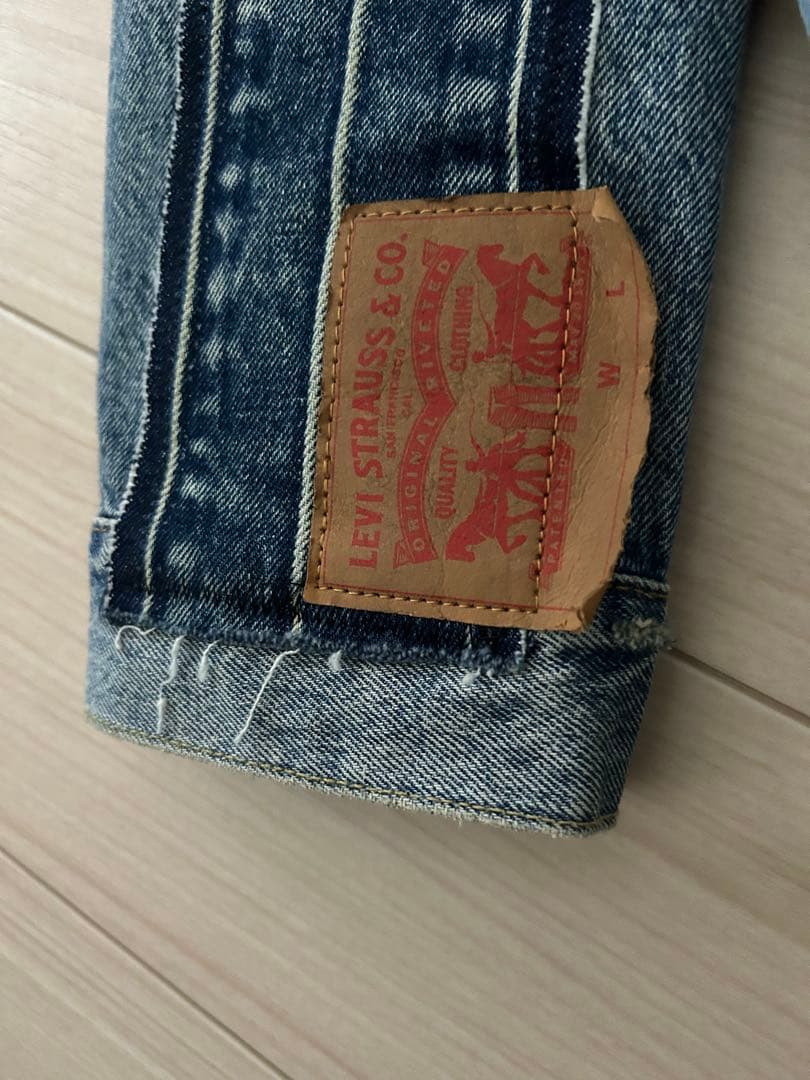 ⚫️Levi's パッチ付きデニムジャケットXL