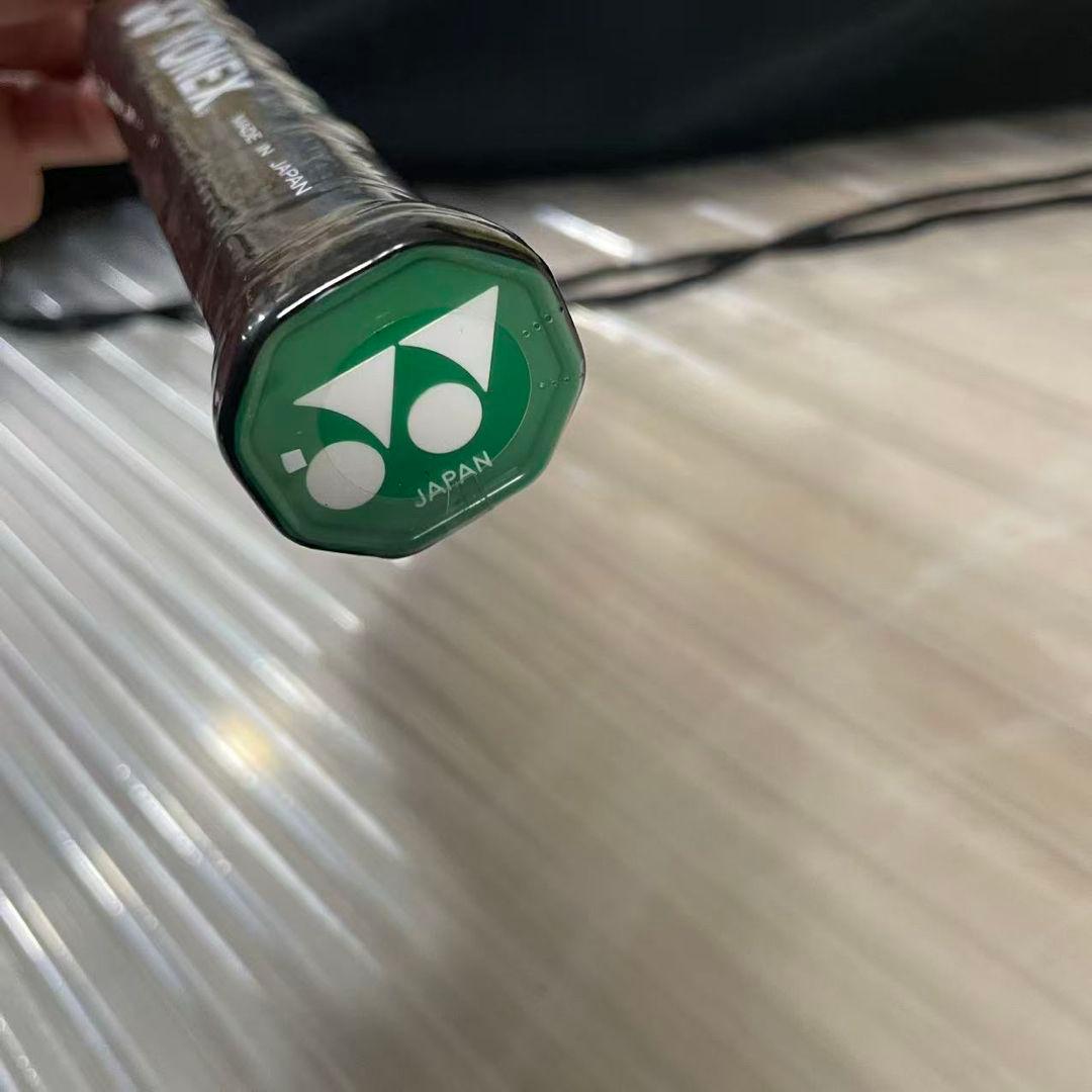 YONEX ASTROX100zz BP限定 バドミントンラケット クレナイ