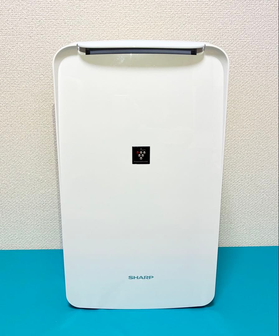 《新品同様》SHARP 衣類乾燥除湿機　CV-P71-W