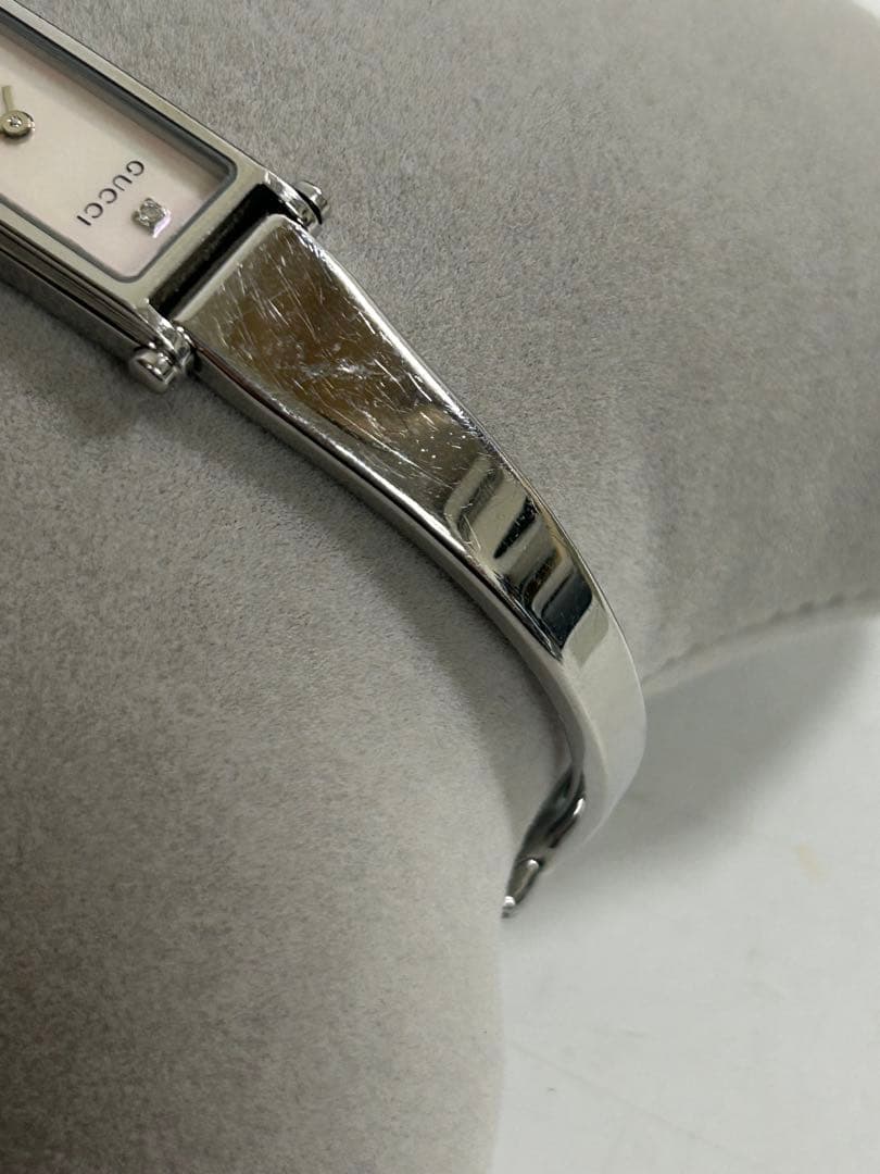 GUCCI 1500 L 腕時計　ダイヤモンドシェル文字盤