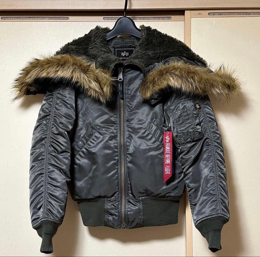 UNITED ARROWS グレー MA-1ジャケット