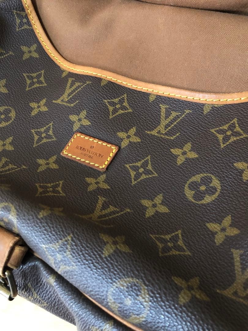 笑*ギ様 ルイヴィトン　ソミュール