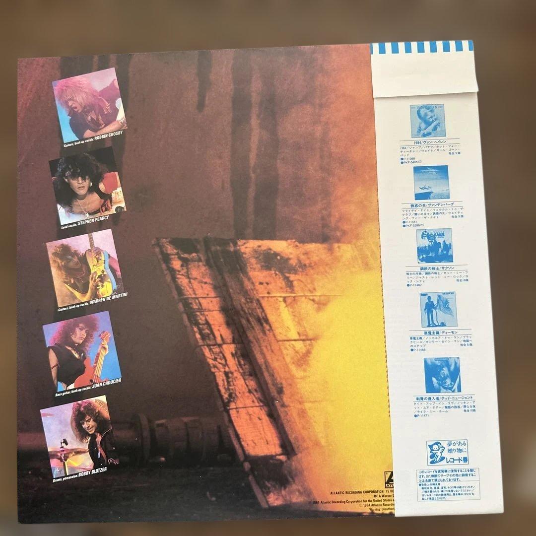 RATT ／ラット　OUT OF THE CELLAR ／情熱の炎