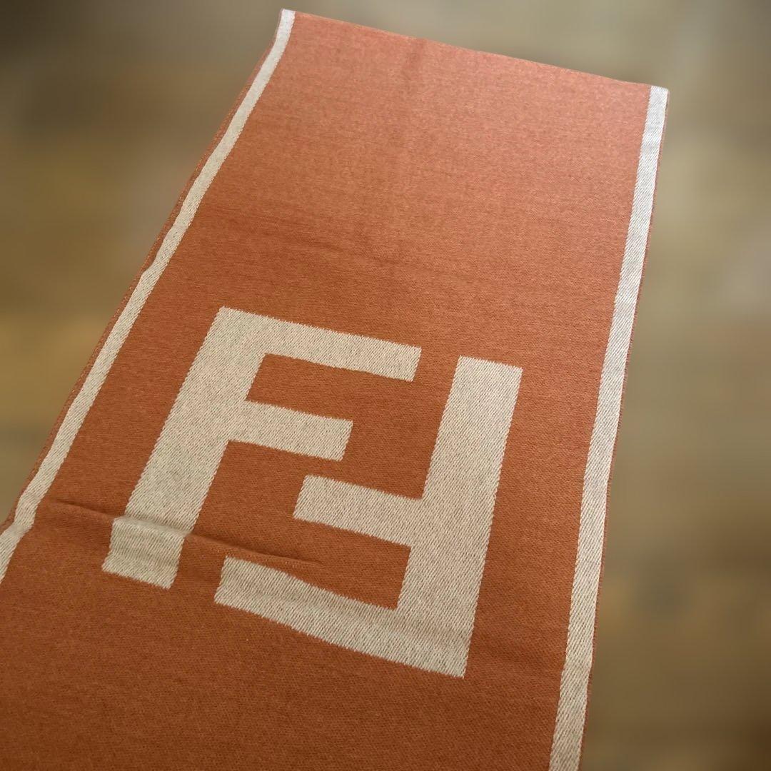 フェンディ　マフラー　ストール