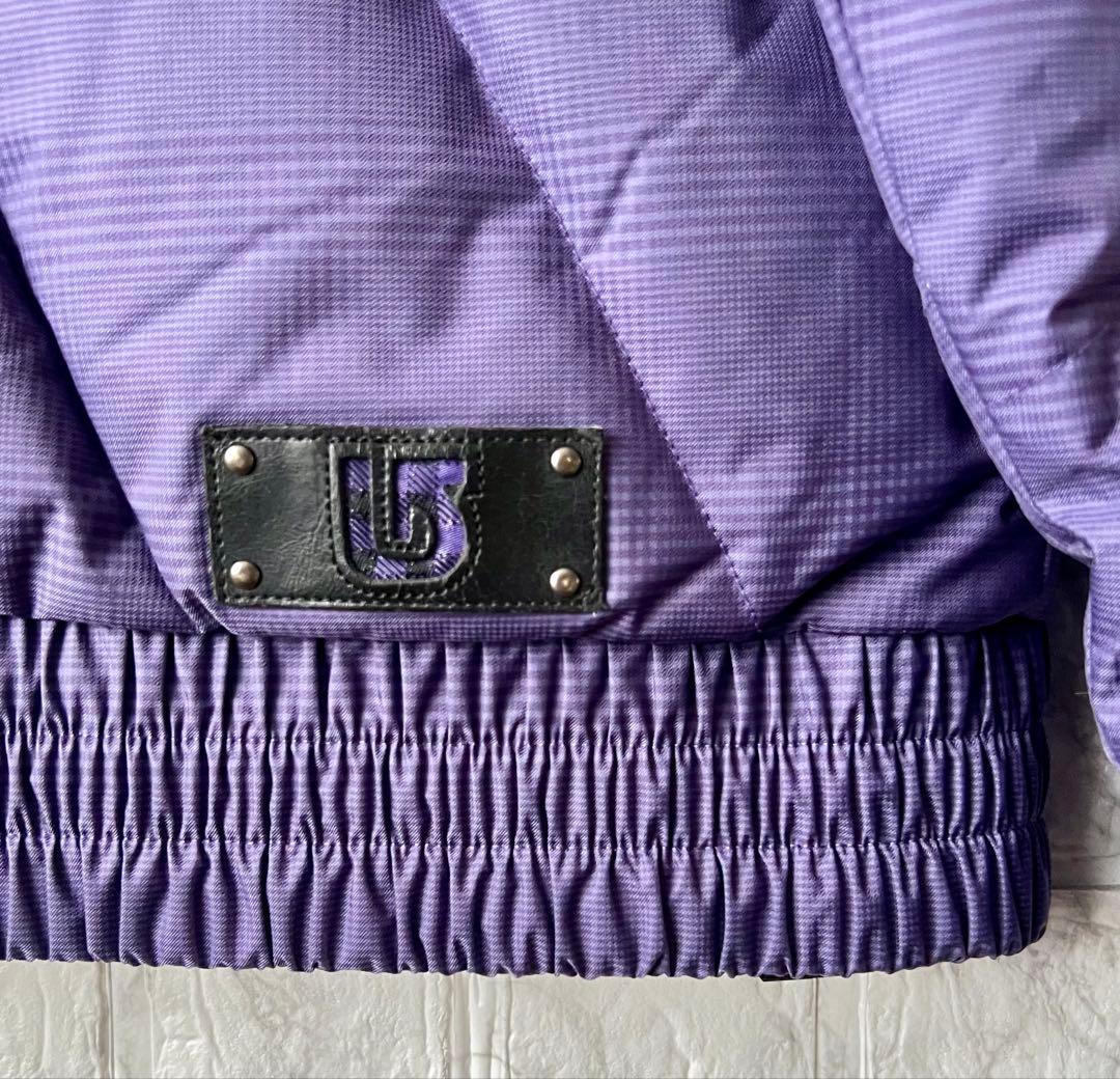 ♦︎良品♦︎BURTON ダウンウェア<防風防寒> スノボウェア　スキージャケットM