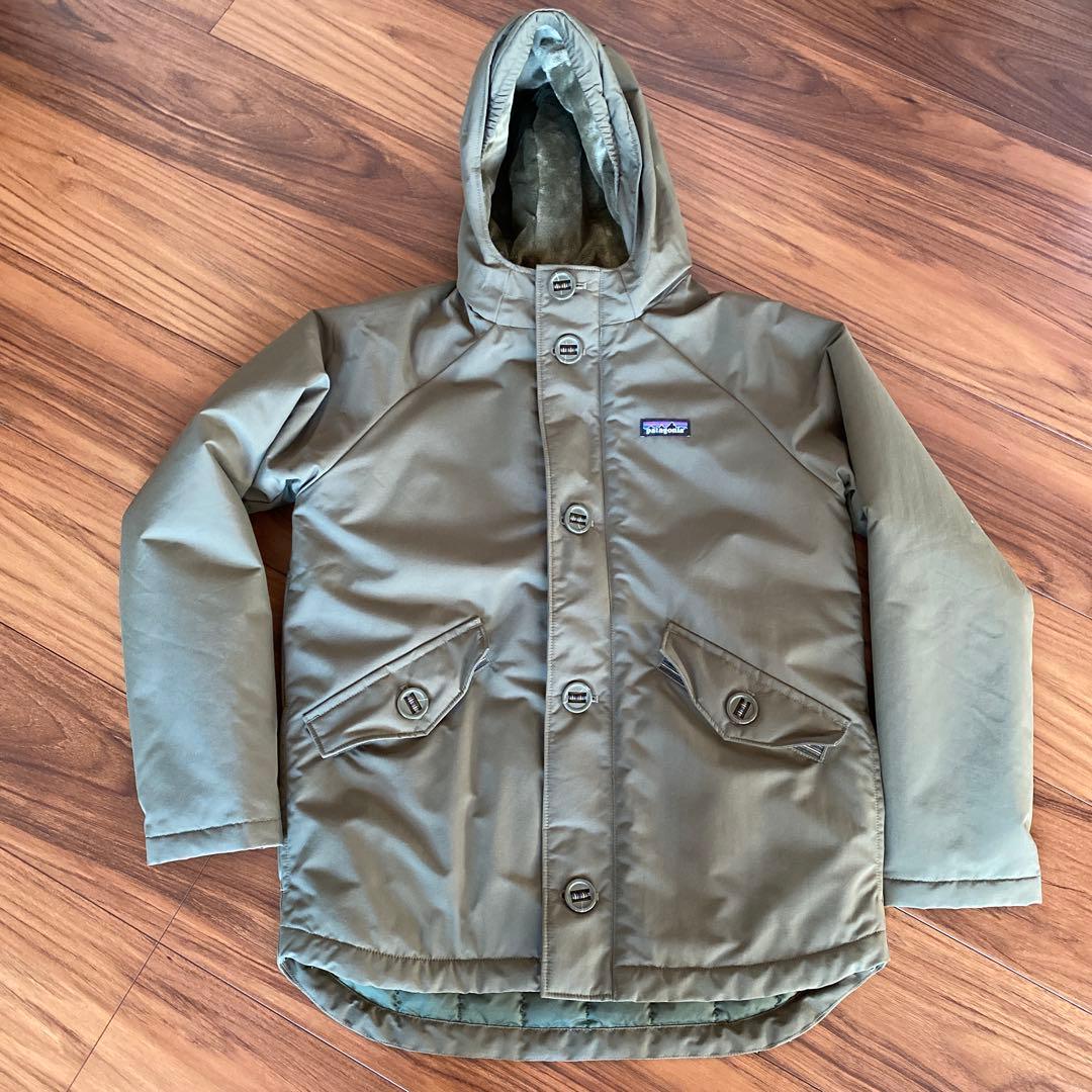 パタゴニアキッズＸＬ　カーキのジャンバー