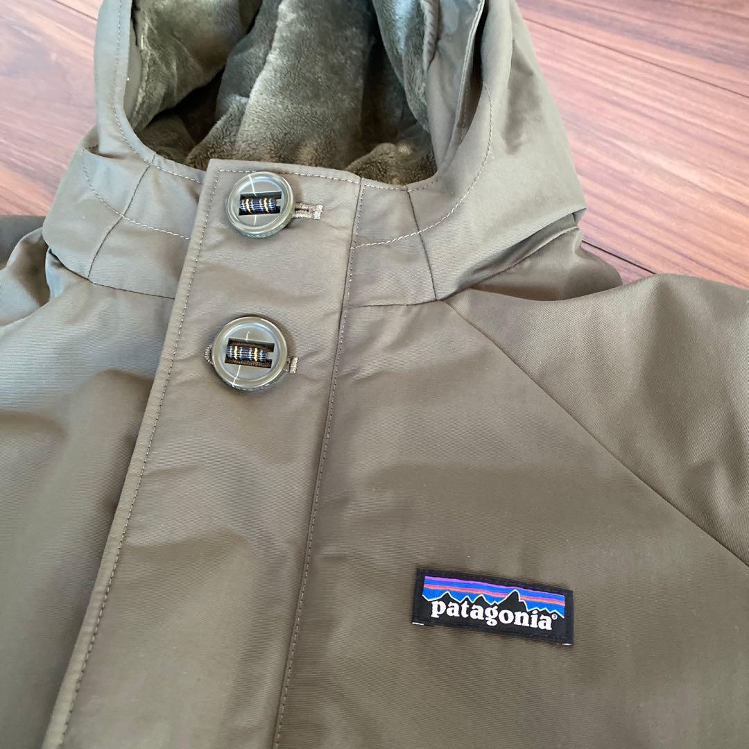 パタゴニアキッズＸＬ　カーキのジャンバー