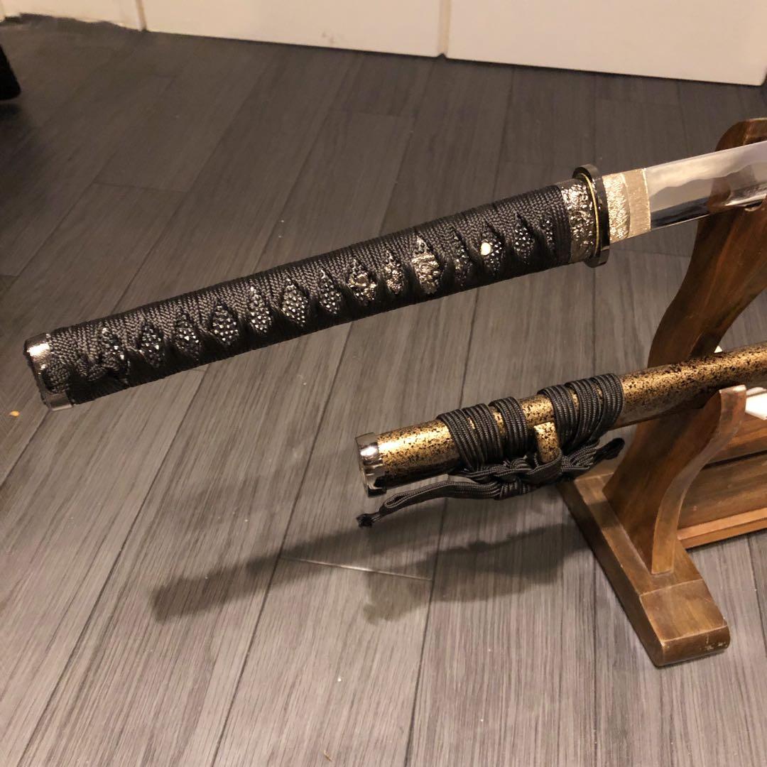 最高模造刀　上杉謙信拵え 姫鶴一文字　梓想庵　居合刀　樋入り刀身