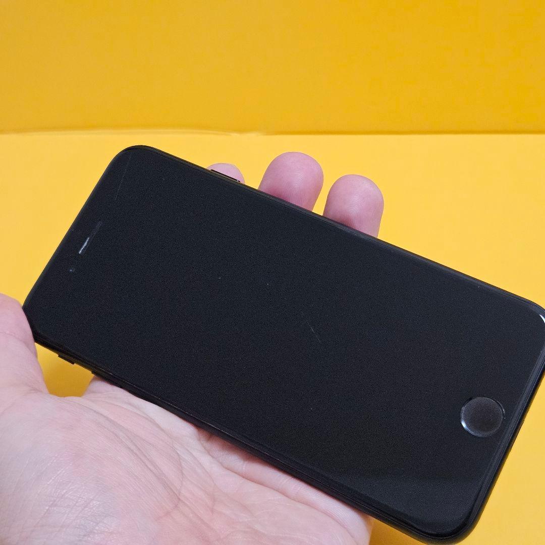 iPhone SE3 64GB｜24時間以内発送#381
