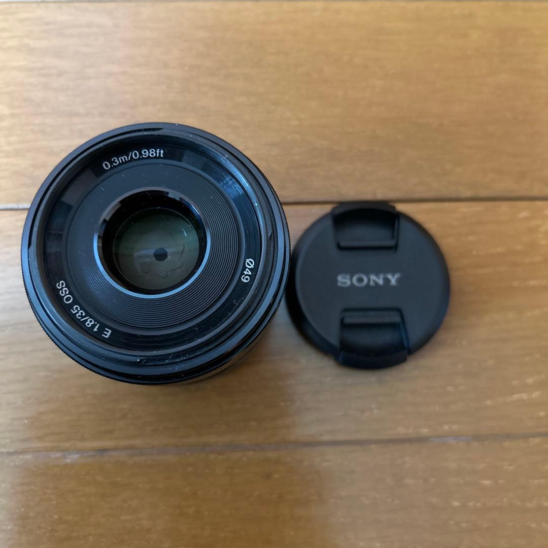 SONY 一眼レフAPS-C用　SEL35F18