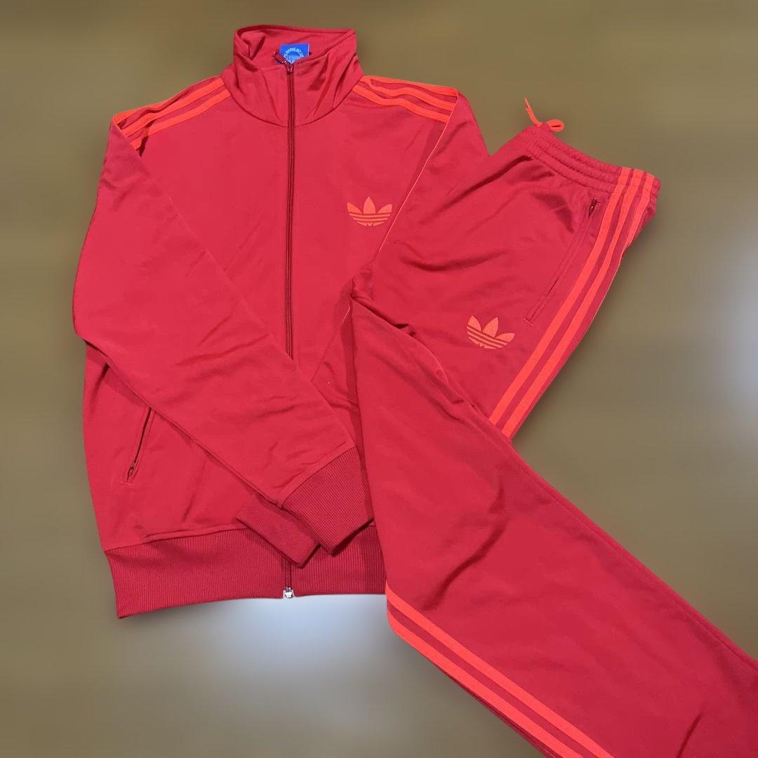 y*u様 アディダス トラックジャケットセットアップ