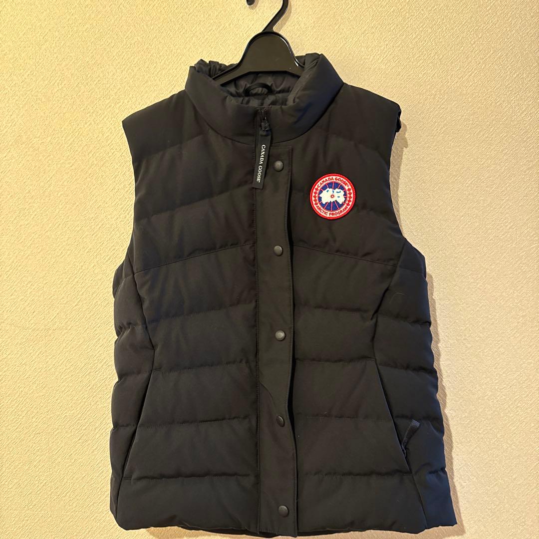   ダウンベスト ブラック Ｓ