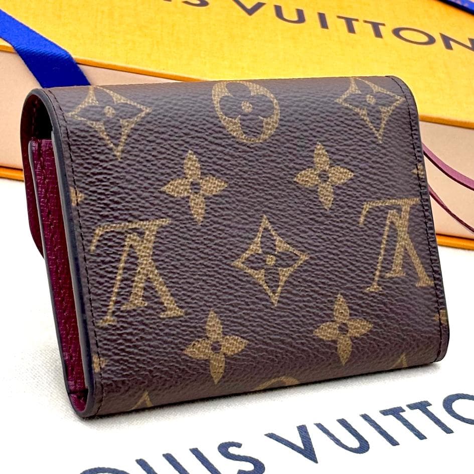 【極美品・現行モデル】ルイヴィトン　モノグラム　ポルトモネロザリ　フューシャ