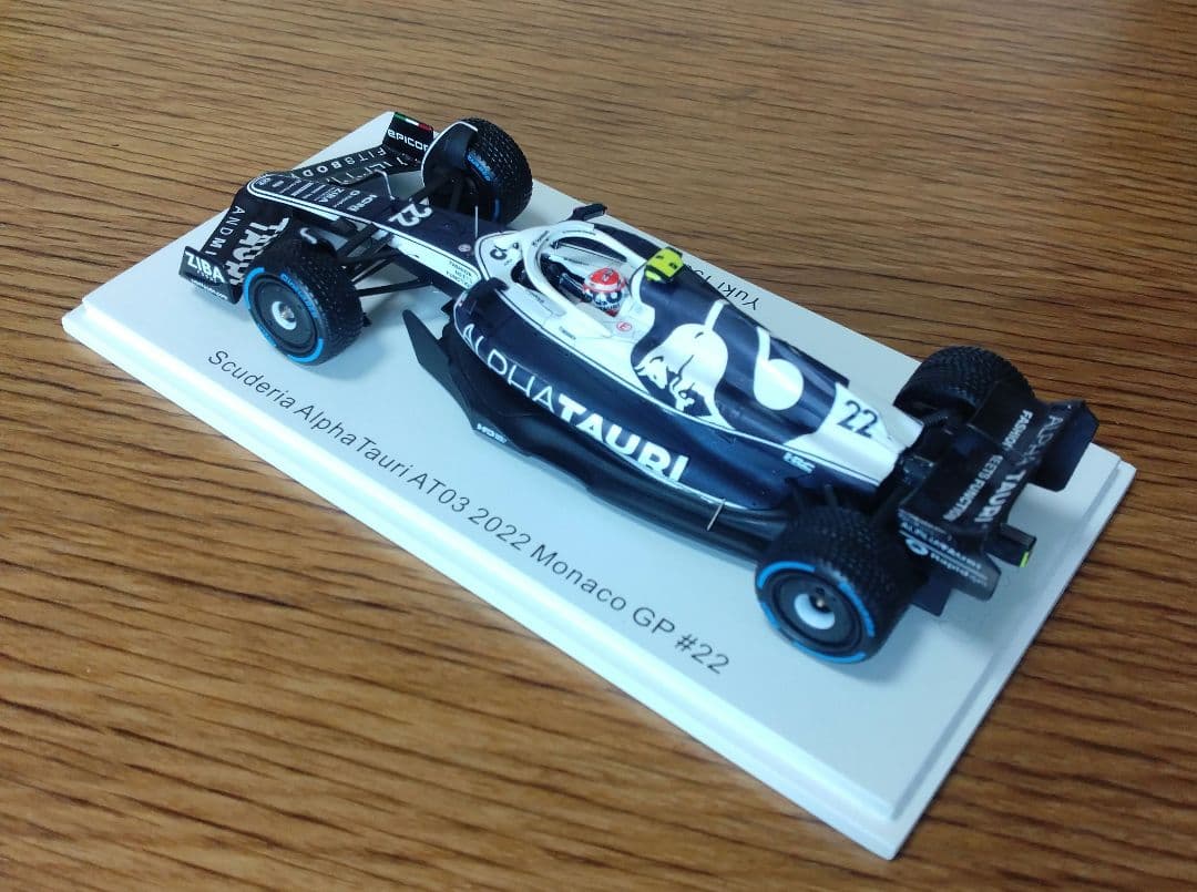 ミニカー SPARK 1/43 AlphaTauri AT03 TSUNODA