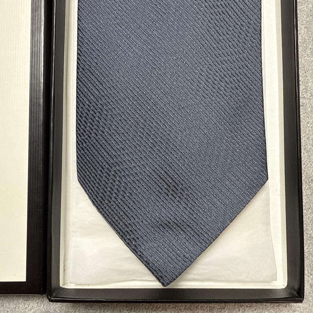 未使用タグ付　グッチ　ネクタイ　グレー　シルクジャガード
