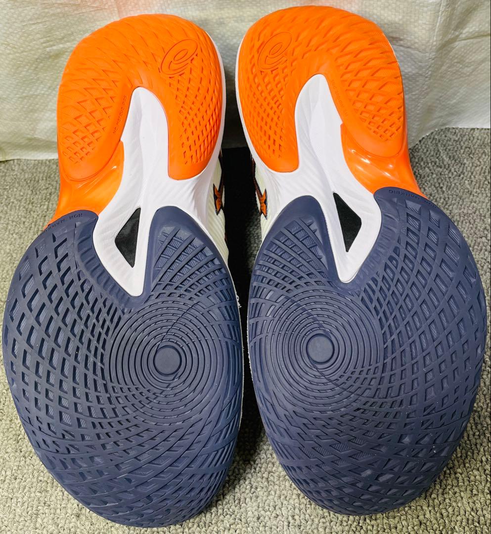 ASICS RISE 2バレーボールシューズ ホワイト/オレンジ/ネイビ