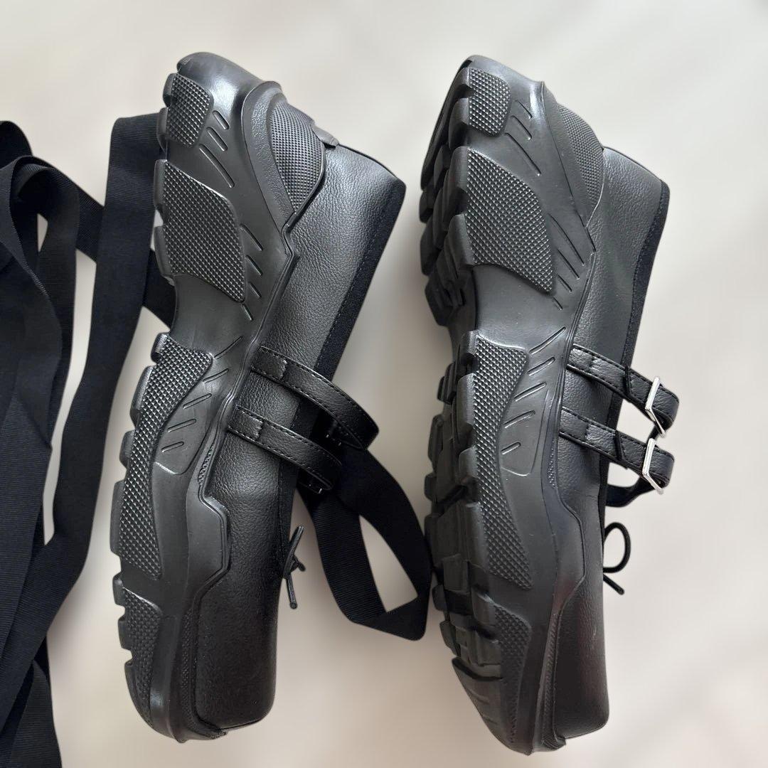 AKIKOAOKI ブラック フラットシューズ EU 37