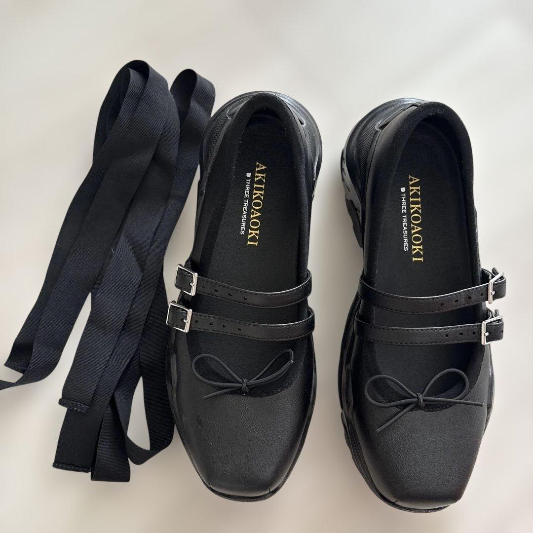 AKIKOAOKI ブラック フラットシューズ EU 37