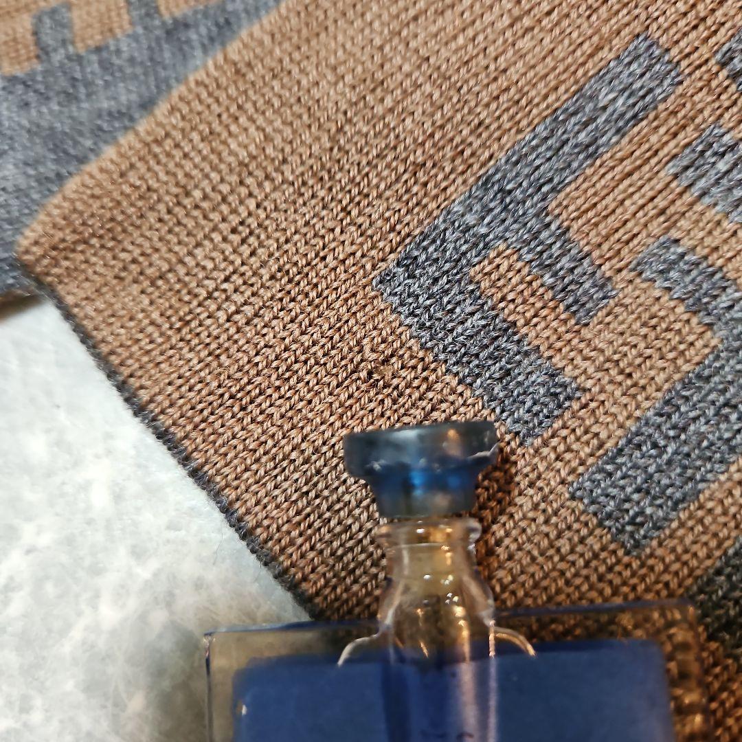 FENDI Italy 製ウールマフラー ストール幾何学模様