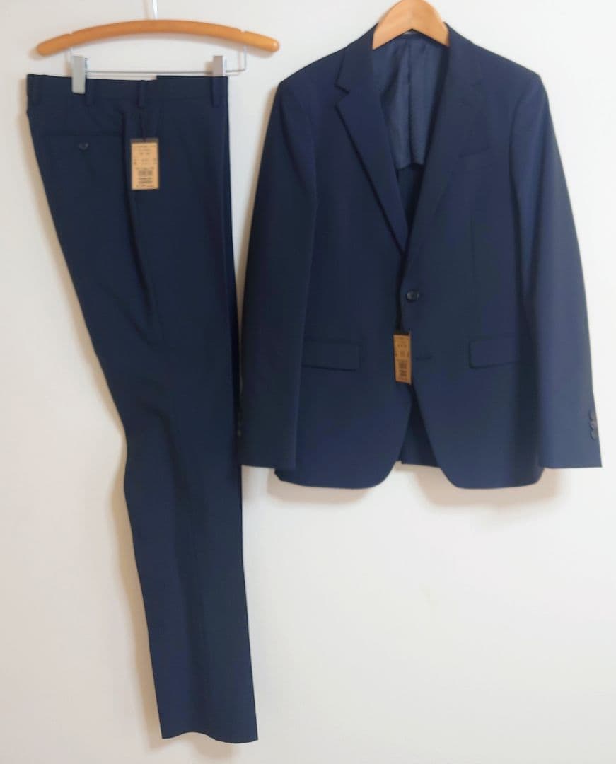 【新品、未使用】COMME CA MEN ネイビー ビジネススーツ