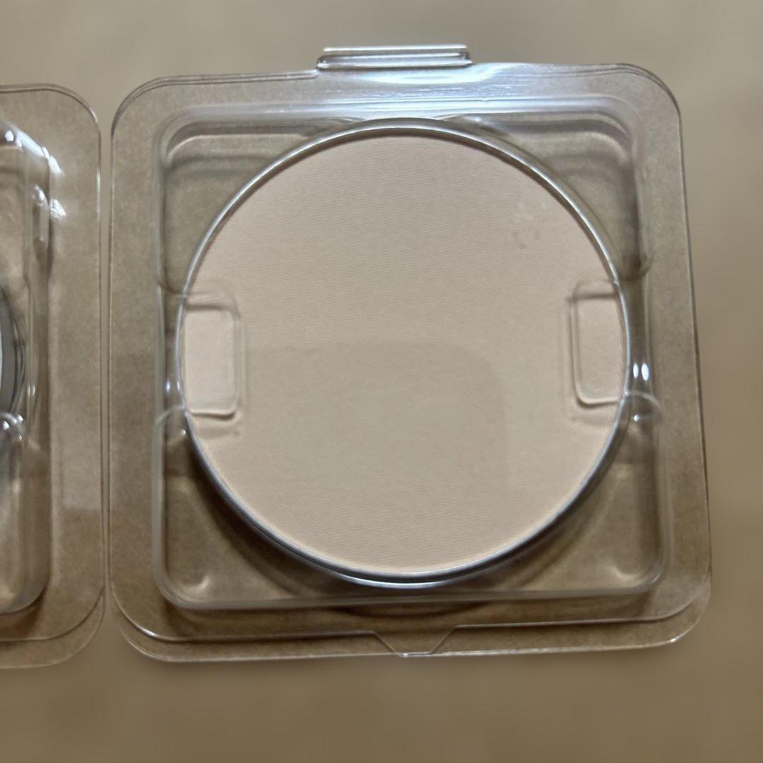 アロハ　現行品パールプレシャスリタッチパウダーライトオークル　２個セット