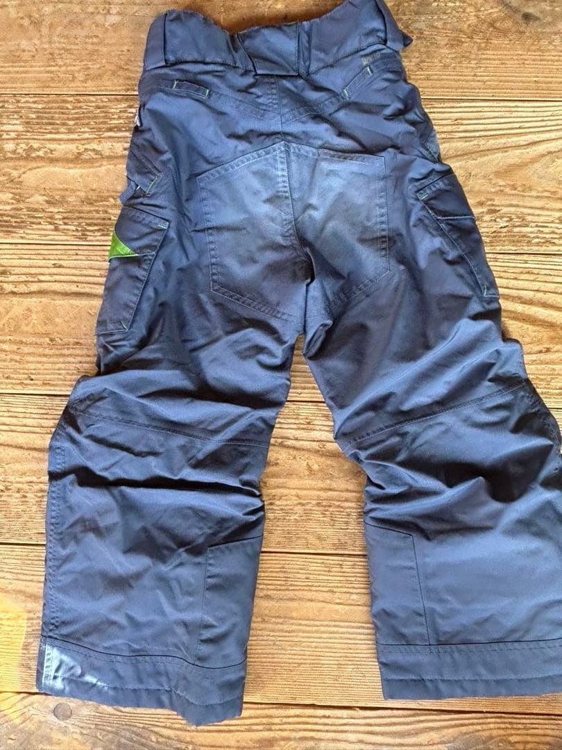 パタゴニア 子ども用(キッズ)スキーウェア　スノージャケット　スキーパンツ