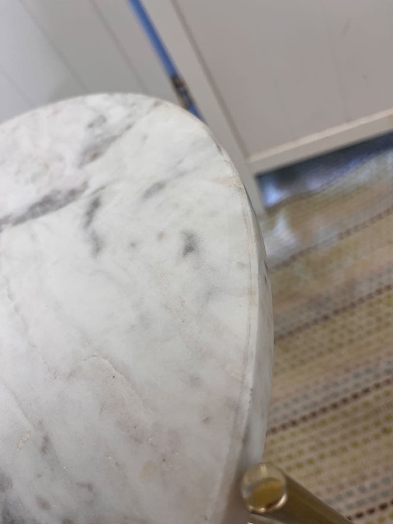 送料込み！ZARA  大理石サイドテーブル