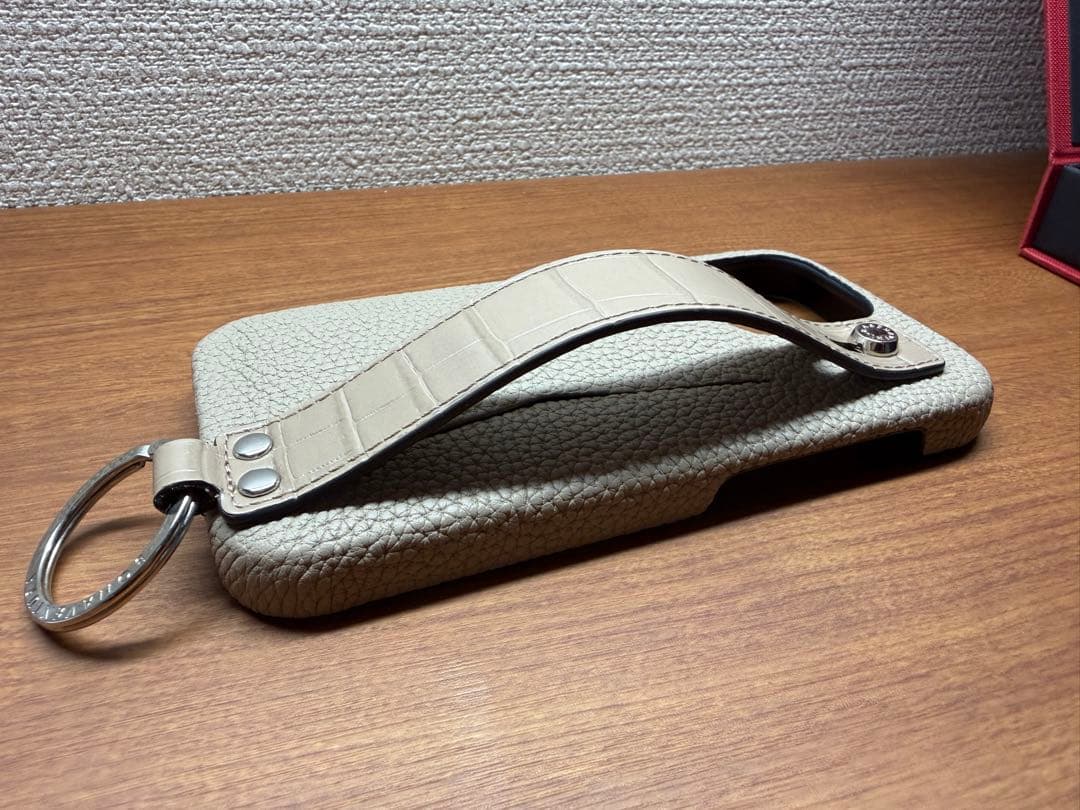 BONAVENTURA iPhone14pro ストラップ付き