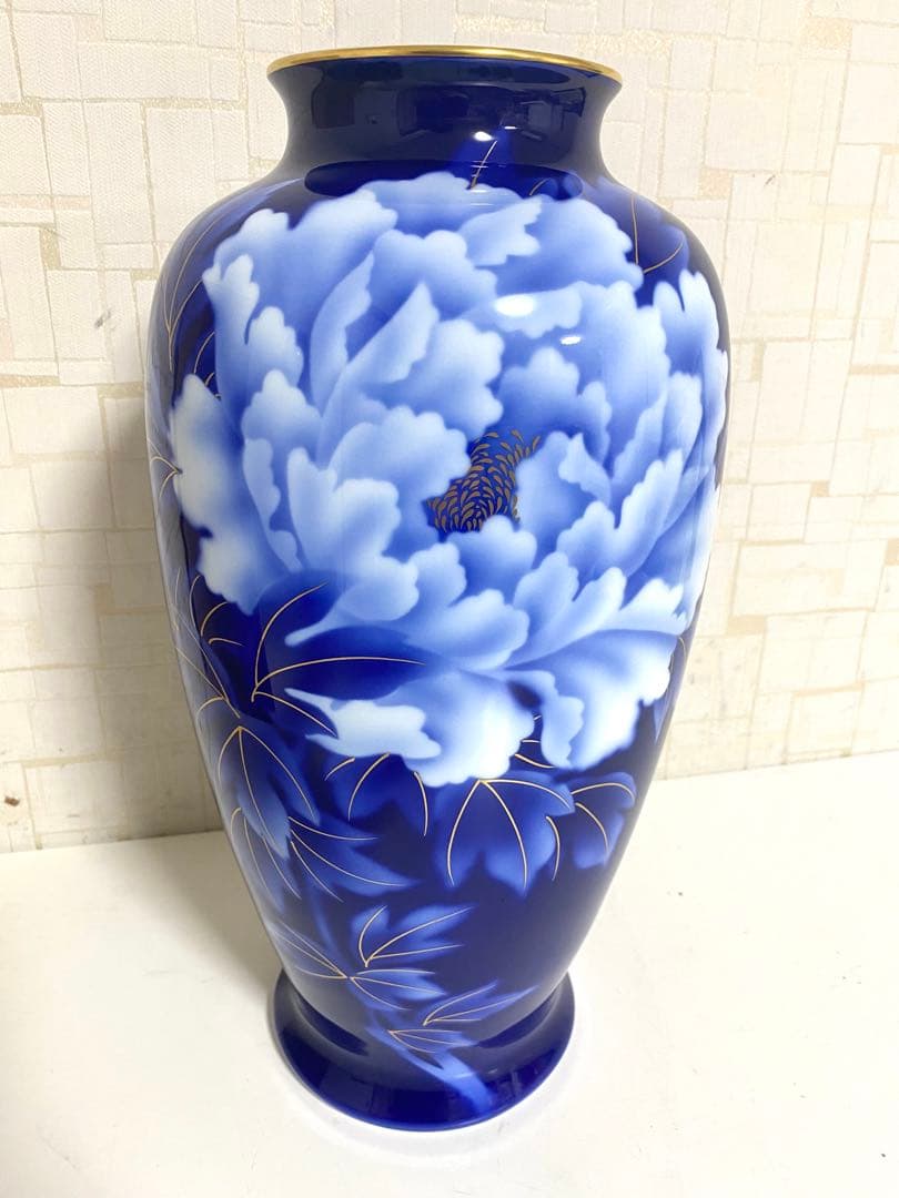 特大花瓶 有田焼 深川製磁 瑠璃牡丹ルリ金彩 宮内庁御用達 花生 14号