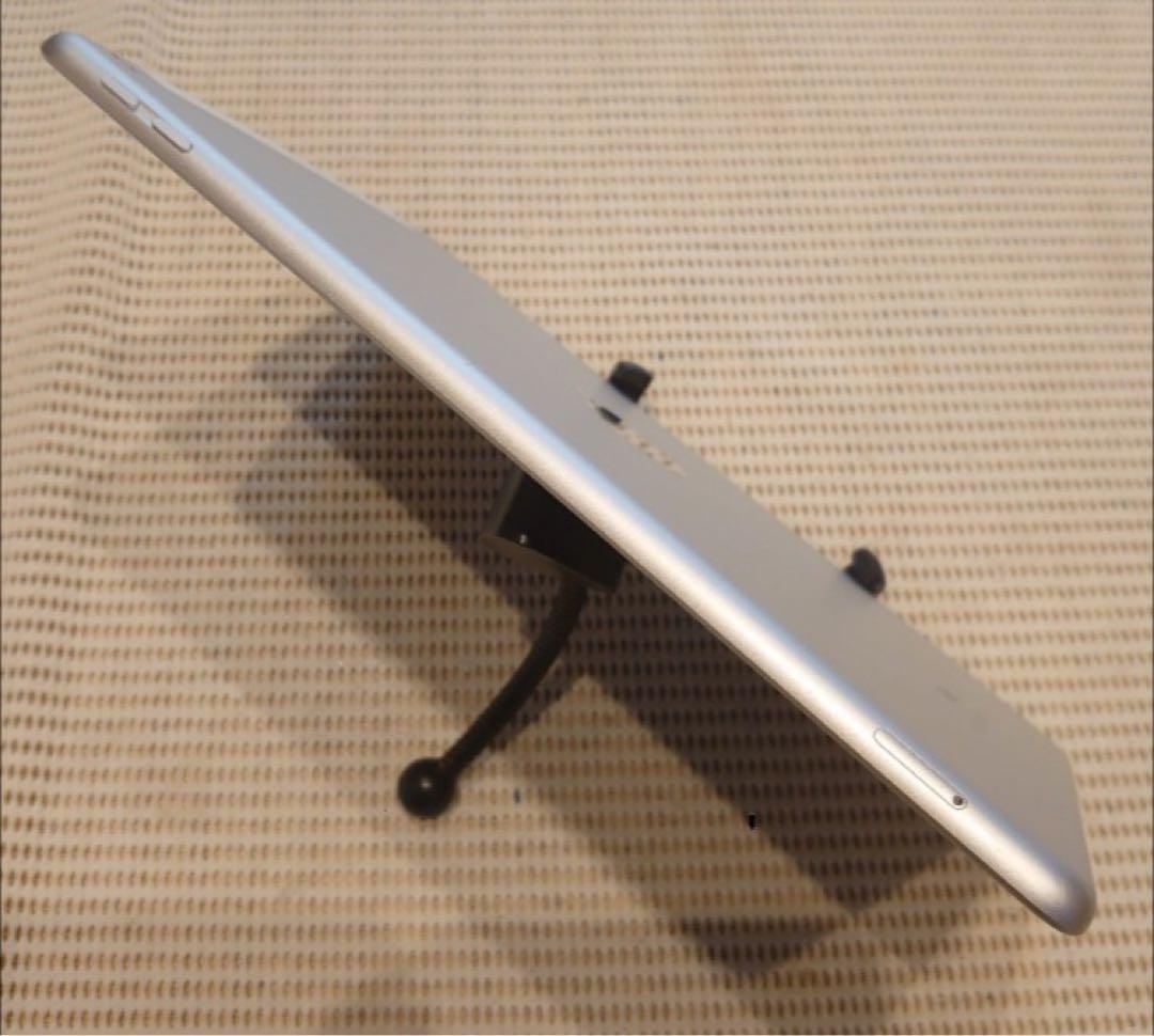 DMPY1完動品SIMフリー液晶無傷iPad第6世代(A1954)本体32GB