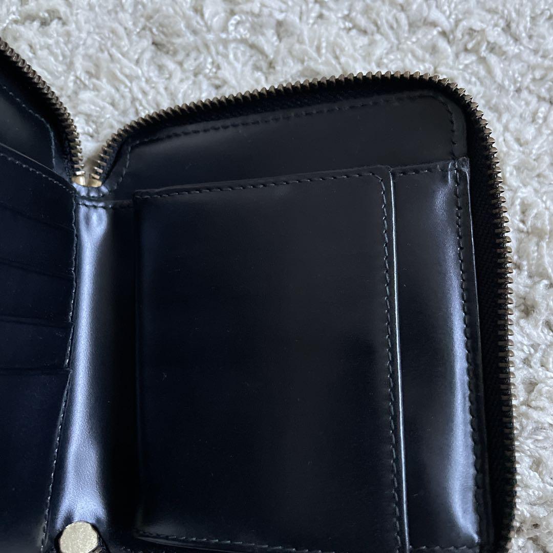 COMME des garçons ブラック二つ折り財布 ラウンドジップ