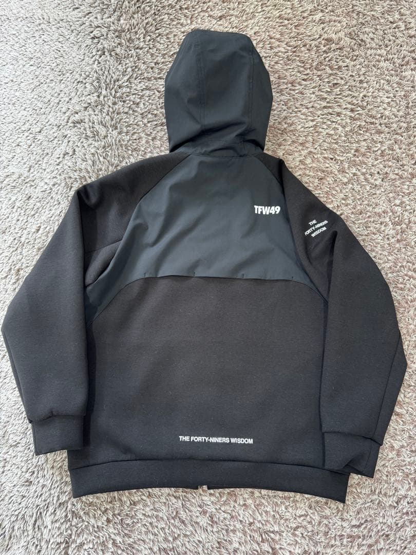 新品TFW49 CARDBOAD MATELIAL STAND FULL ZIP