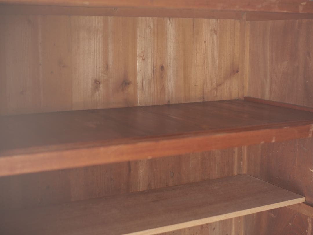 茶箪笥　箪笥　食器棚　ケヤキ　玉杢　古家具　古道具　アンティーク　昭和レトロ